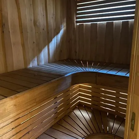 Villa Villavoru, Sauna, Garden, Barbecue, Playhouse And Air Conditioning *